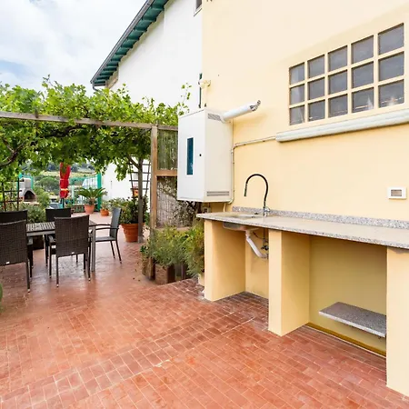 Ca Da Nair By Interhome Castellaro (Liguria)