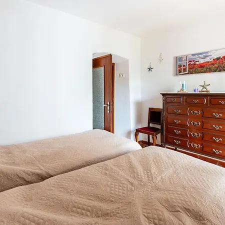 Ca Da Nair By Interhome Castellaro (Liguria)