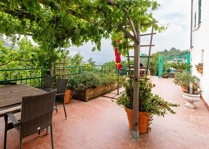 Ca Da Nair By Interhome Castellaro (Liguria)